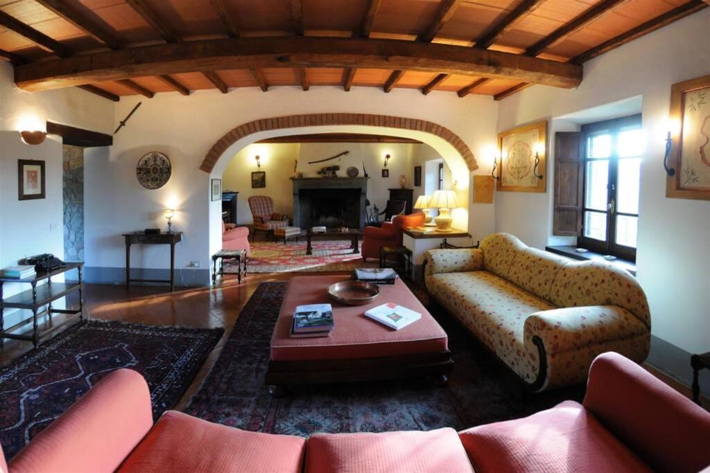 Exclusive Villa Parrano - Countryside With Pool Exterior photo